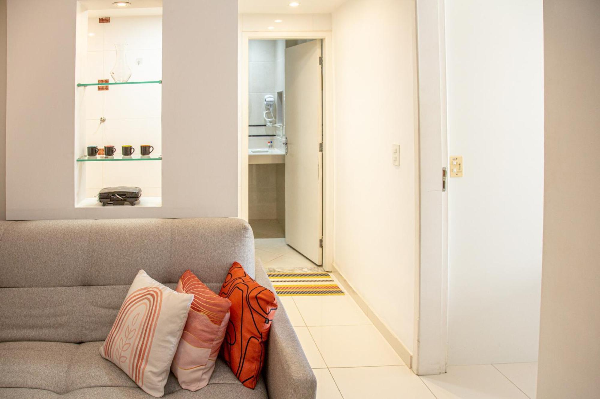 Pineapples Jc1226 - Apartamento Em Copacabana 50M Da Praia Apartment Rio de Janeiro Bagian luar foto